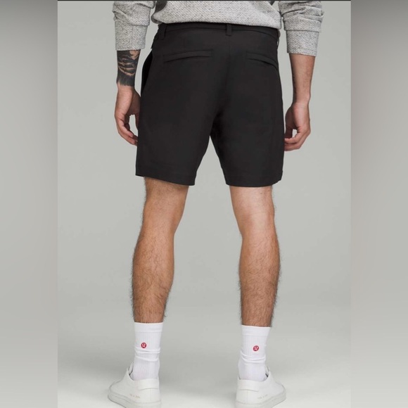 Lululemon Commission Shorts - Picture 5 of 5